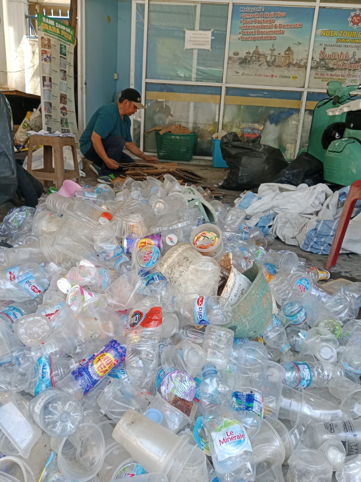 Pilah Sampah Plastik Setoran Sekolah Al Adli