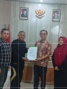 MIN 2 Palembang Jalin Kerja Sama Sedekah Sampah dengan Bank Sampah Graha Pena